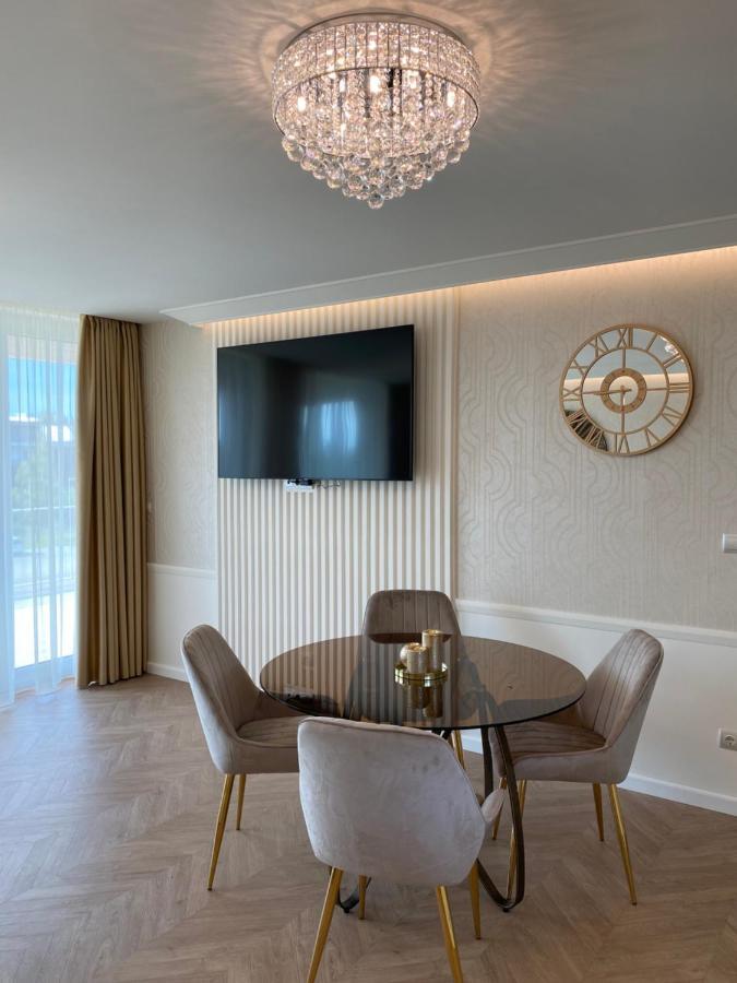 Gold Wave Apartments Шиофок Экстерьер фото