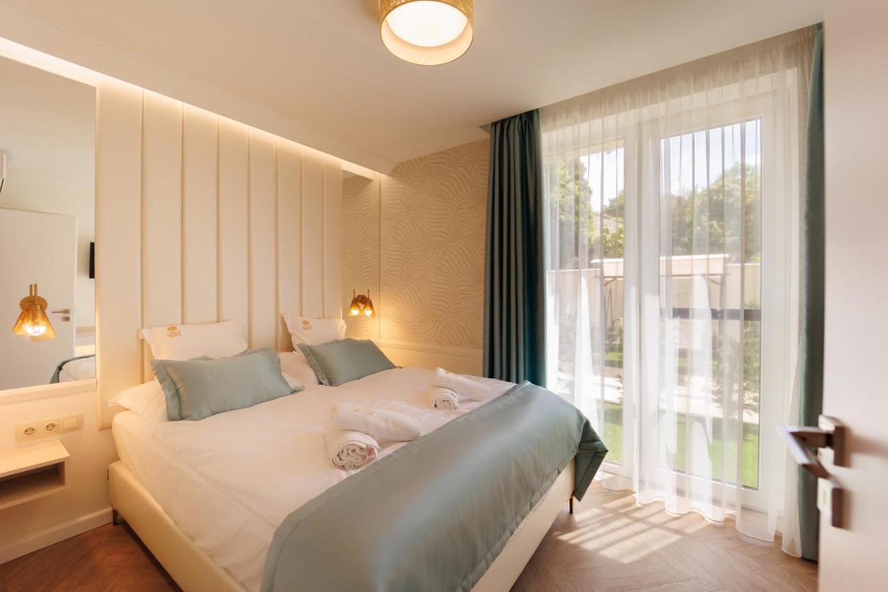 Gold Wave Apartments Шиофок Экстерьер фото